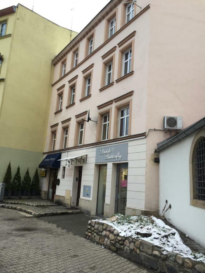 Apartament Bankowa Еленя-Гура Экстерьер фото